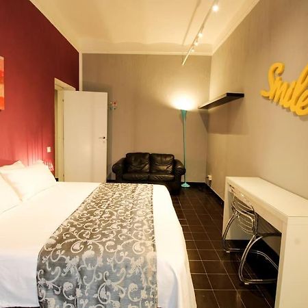 Lovely 2 Bedroom Apartment-6 Pax By Yourhost Рим Экстерьер фото